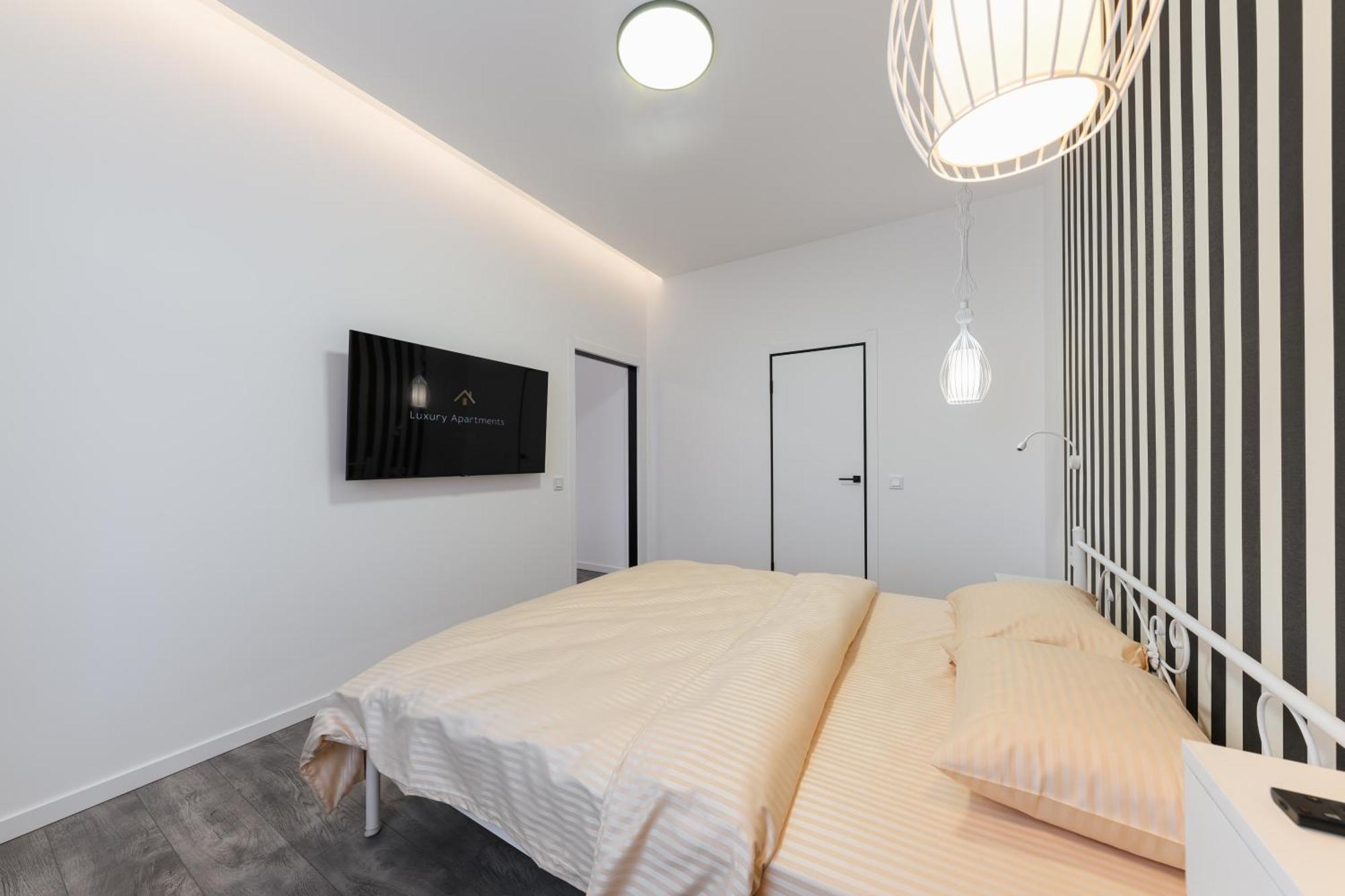 Luxury Apartments Laborca Uzhhorod Bagian luar foto