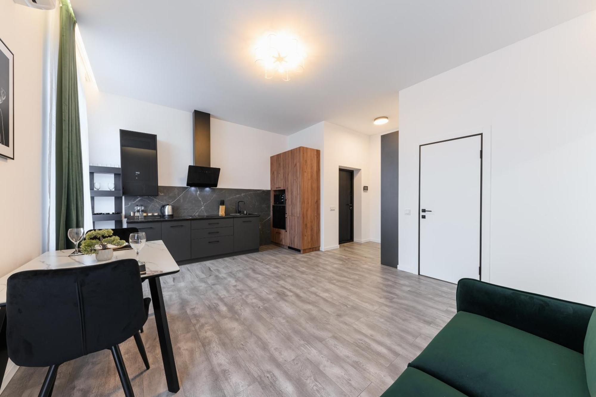 Luxury Apartments Laborca Uzhhorod Bagian luar foto