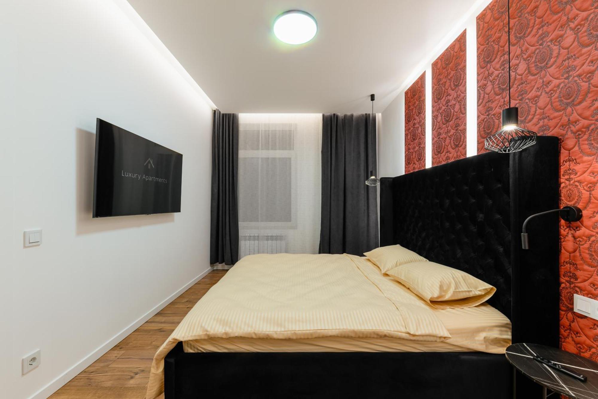Luxury Apartments Laborca Uzhhorod Bagian luar foto